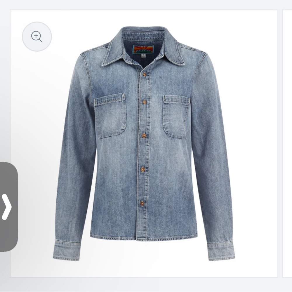 NWT Daily Blue Denim Luxury Button‎ Down Birdie in the Pond Vintage Wash Sz XS
